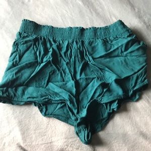 Green/turquoise shorts